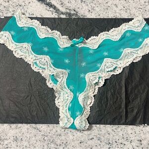 NWT Victoria's Secret Sexy Little Things Sheer Green Lace Cheeky Panties Small